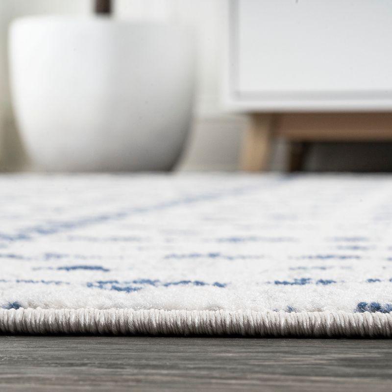 4'x 6' Morrocan Hype Boho Vintage Diamond Area Rug, Cream/Navy - JONATHAN Y