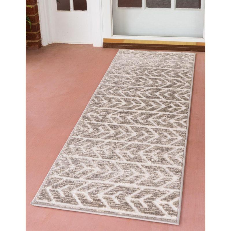 Ivory and Brown Synthetic Outdoor Runner Rug 2' x 8' - Easy Care and Reversible