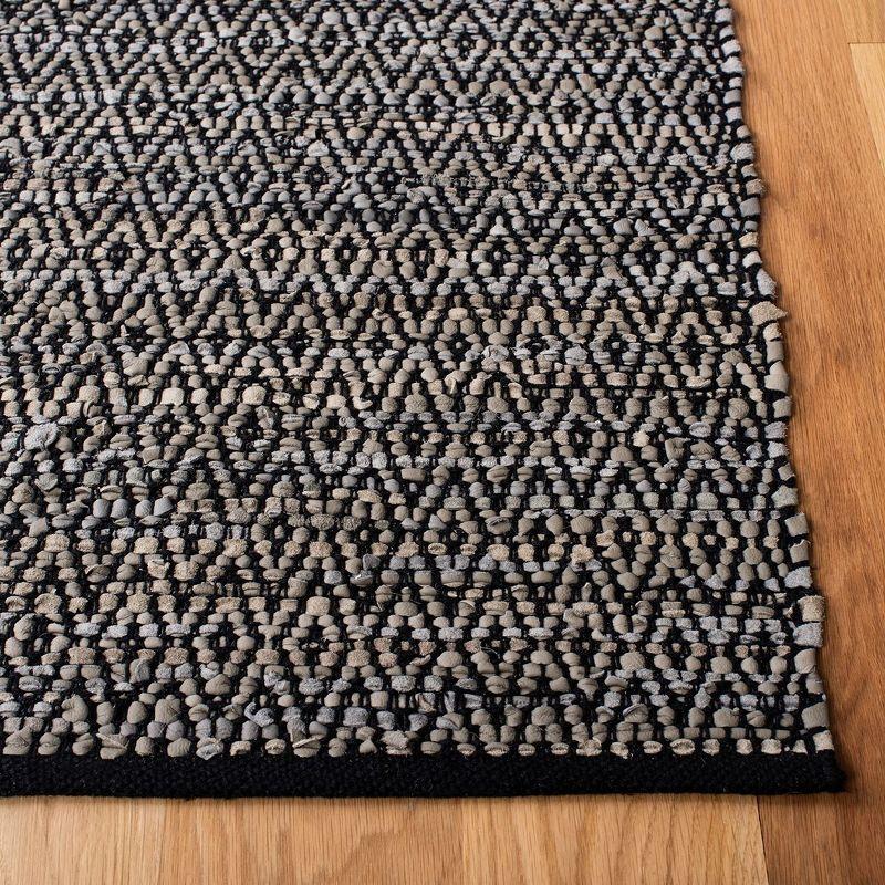Vintage Leather VTL388 Hand Woven Indoor Area Rug - Light Grey/Grey - 4'x6' - Safavieh