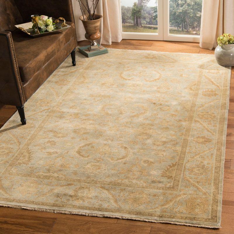 Safavieh Oushak Hand Knotted Wool Oriental Rug