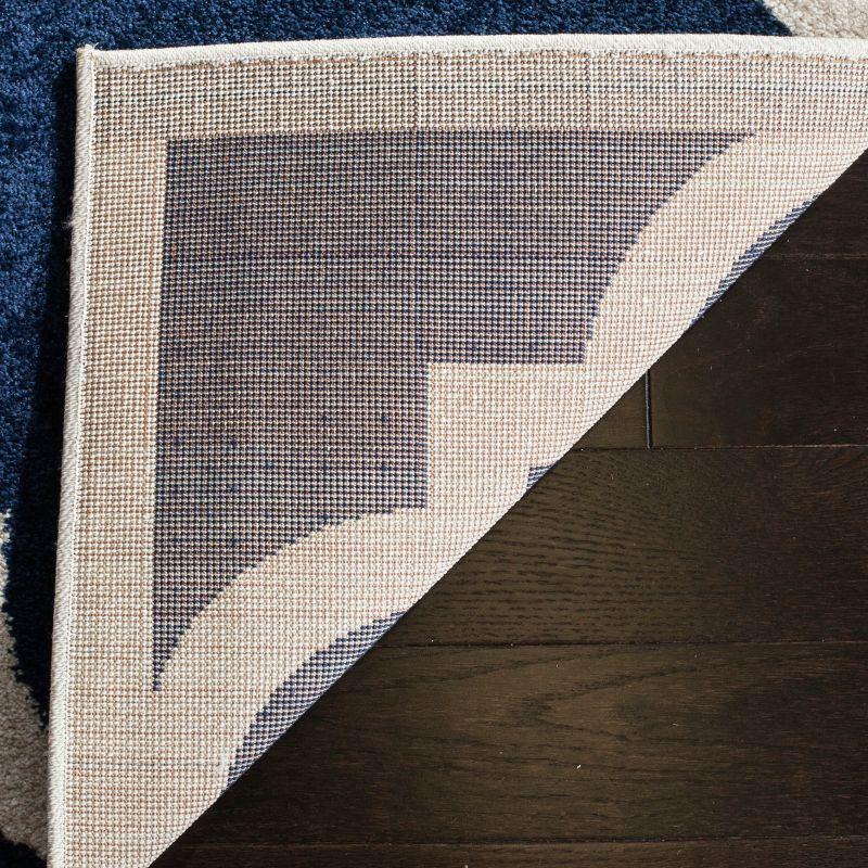 Amherst AMT423 Power Loomed Indoor Accent Rug - Navy/Beige - 2'6"x4' - Safavieh