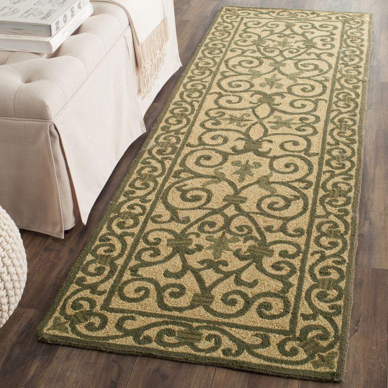 Chelsea HK11 Handmade Accent Rug - 2'6"x4' - Yellow/Light Green - Safavieh