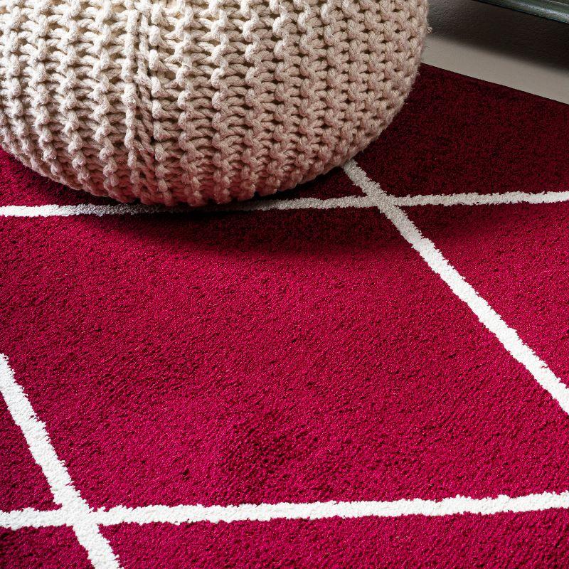 4'x6' Cole Minimalist Diamond Trellis Area Rug, Red/White - JONATHAN Y
