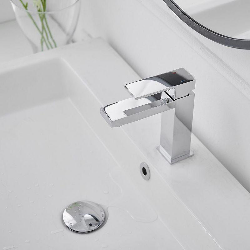 Single-Hole Single-handle Bathroom Faucet