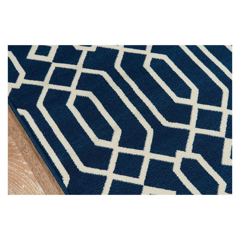 Indoor/Outdoor Lattice Rug