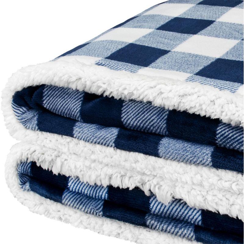 Pavilia Hand Woven Throw Blanket