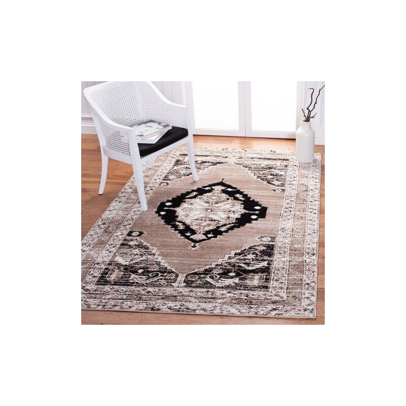 Vintage Hamadan VTH228 Power Loomed Indoor Area Rug - Brown/Ivory - 4'x6' - Safavieh