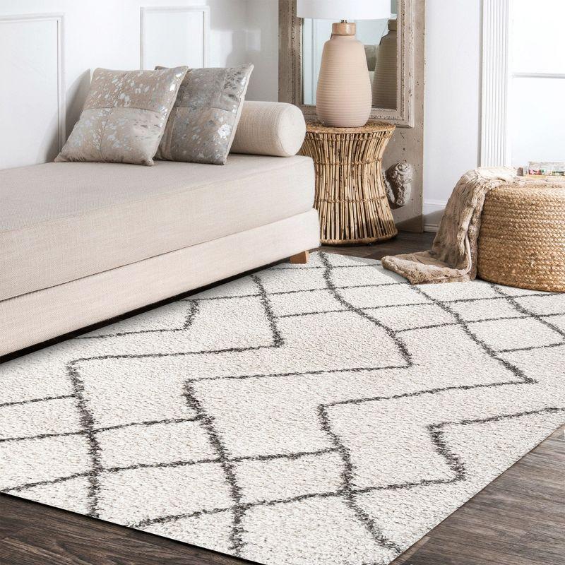 Inca Moroccan Diamond Shag Area Rug  - JONATHAN Y