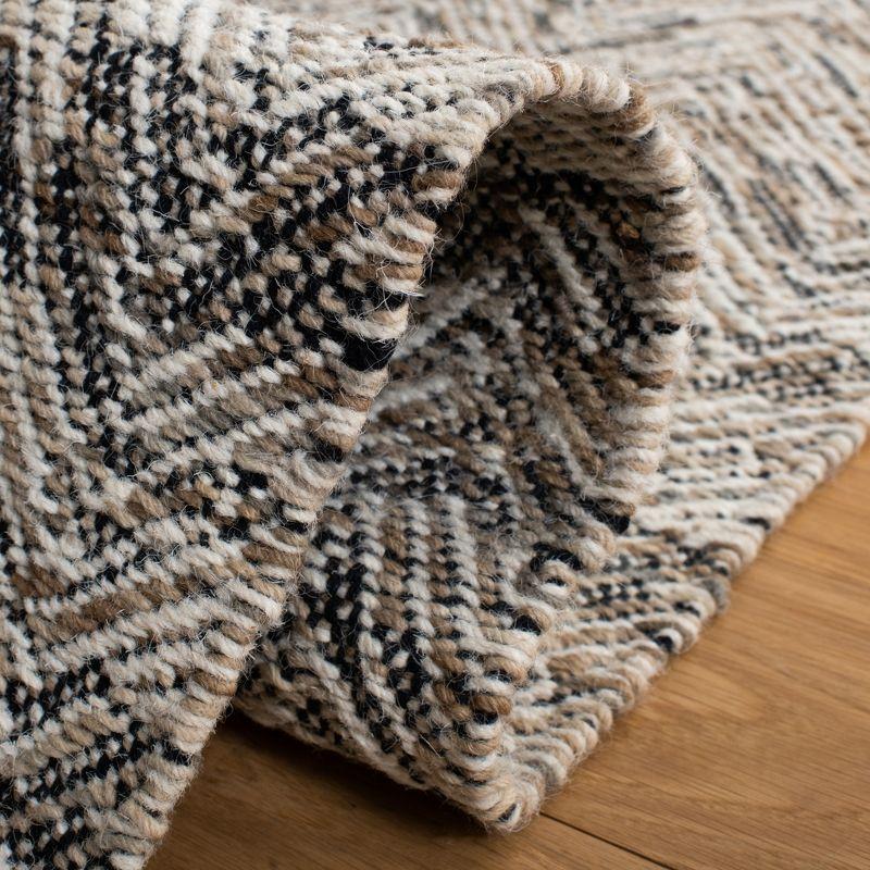 Kilim KLM729 Flat Weave Area Rug - Beige/Black - 8'x10' - Safavieh