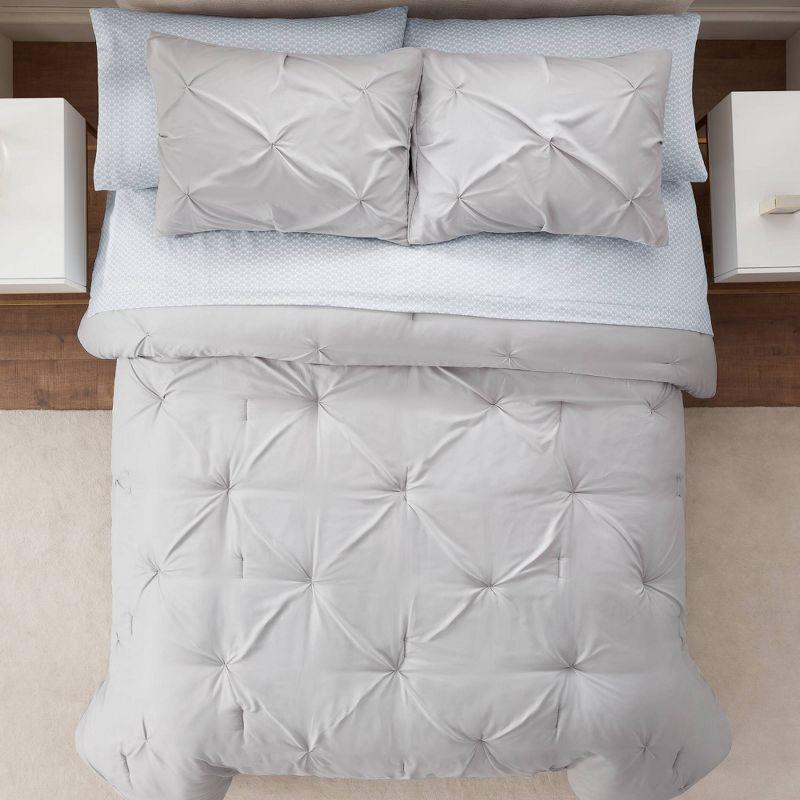 Serta Simply Clean Microfiber 3 Piece Duvet Cover Set