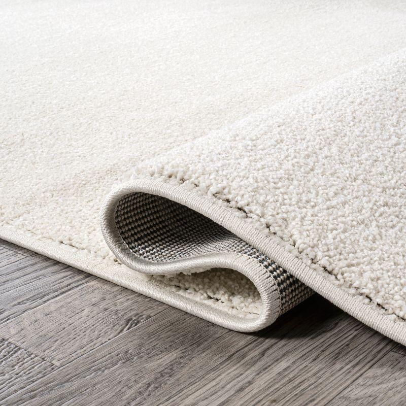 JONATHAN Y Haze Solid Low-Pile Indoor Area Rug