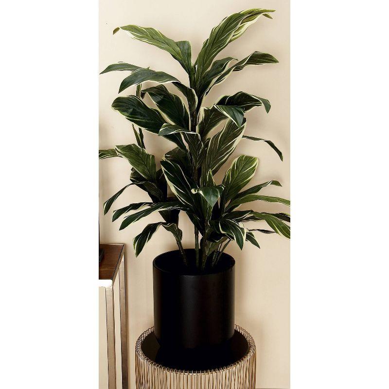 Olivia & May Modern With Stand Iron Planter Pots Black