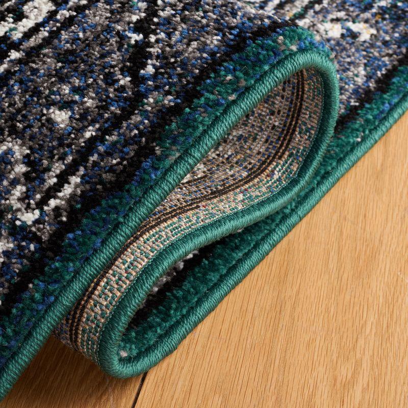 Vintage Hamadan VTH204 Power Loomed Indoor Area Rug - Green/Black - 4'x6' - Safavieh