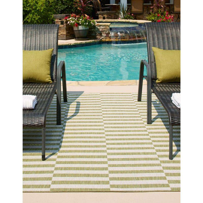 Unique Loom Outdoor Striped Area Rug