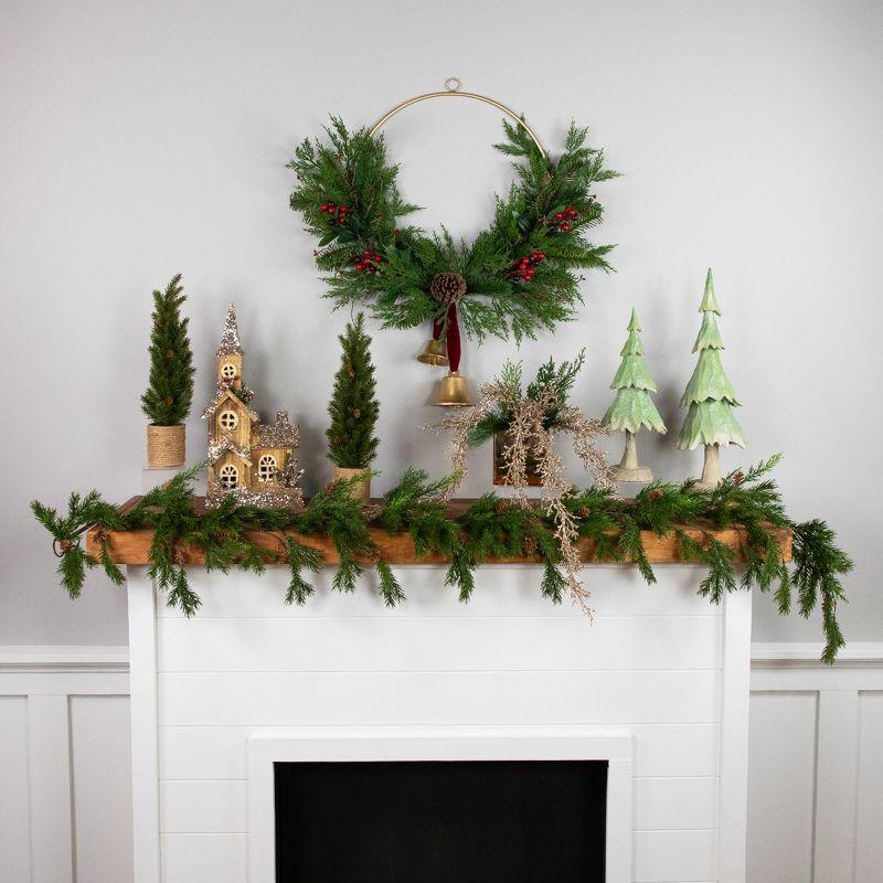 Faux 28'' Wreath