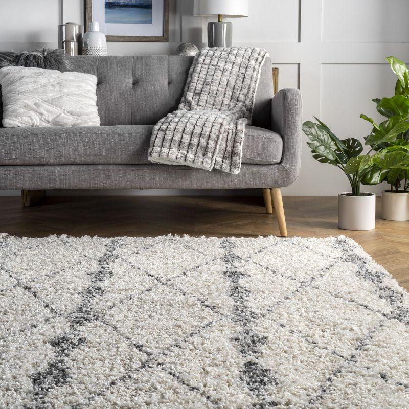 Nuloom Selah Geometric Shag Indoor Area Rug