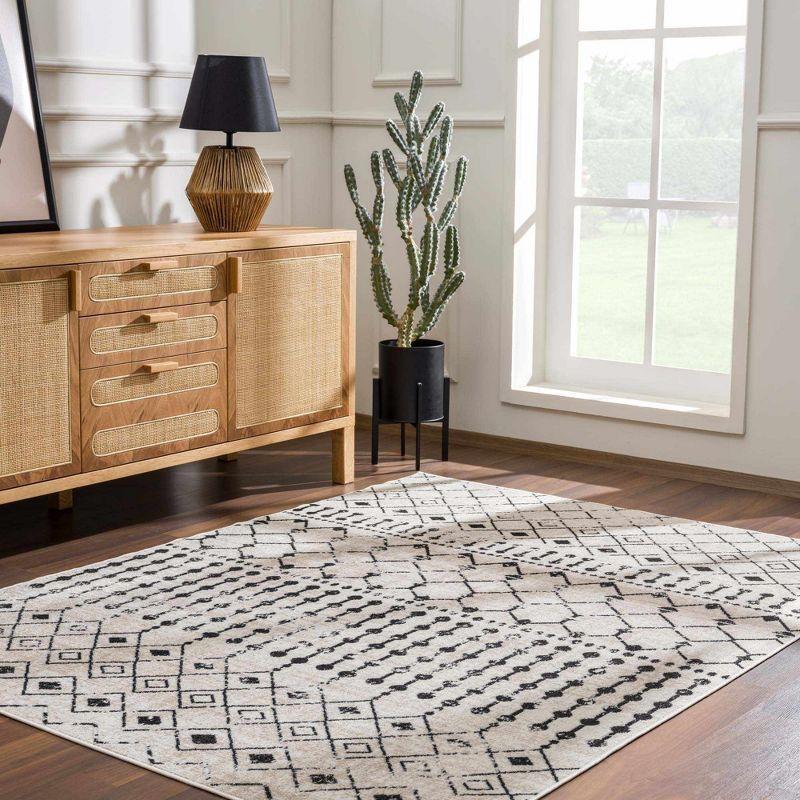 Hauteloom Round Area Rug   Black
