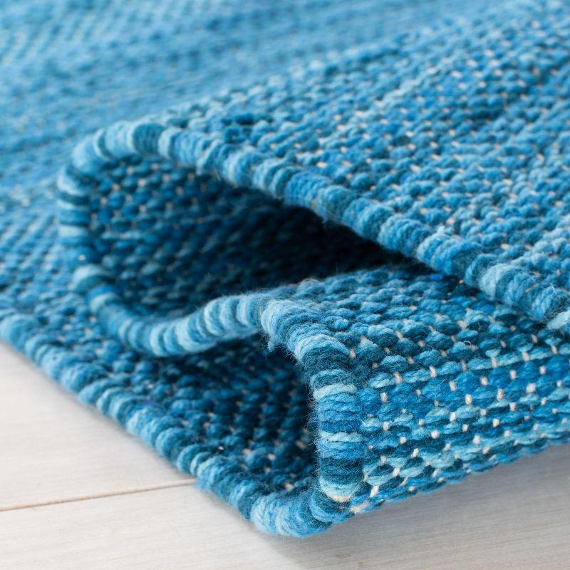 Montauk MTK215 Hand Woven Accent Rug - Blue/Grey - 2'3"x4' - Safavieh.