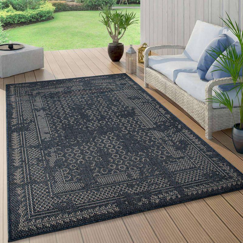 World Rug Gallery Bohemian Border Indoor/Outdoor Area Rug