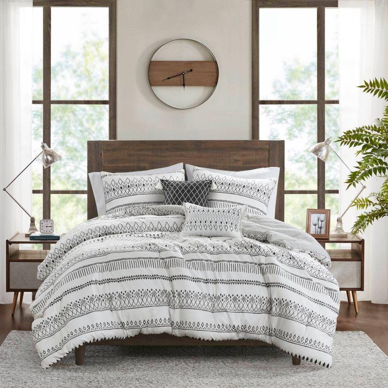 Madison Park Fraser 5 Piece Printed Seersucker Comforter Set with Throw Pillows