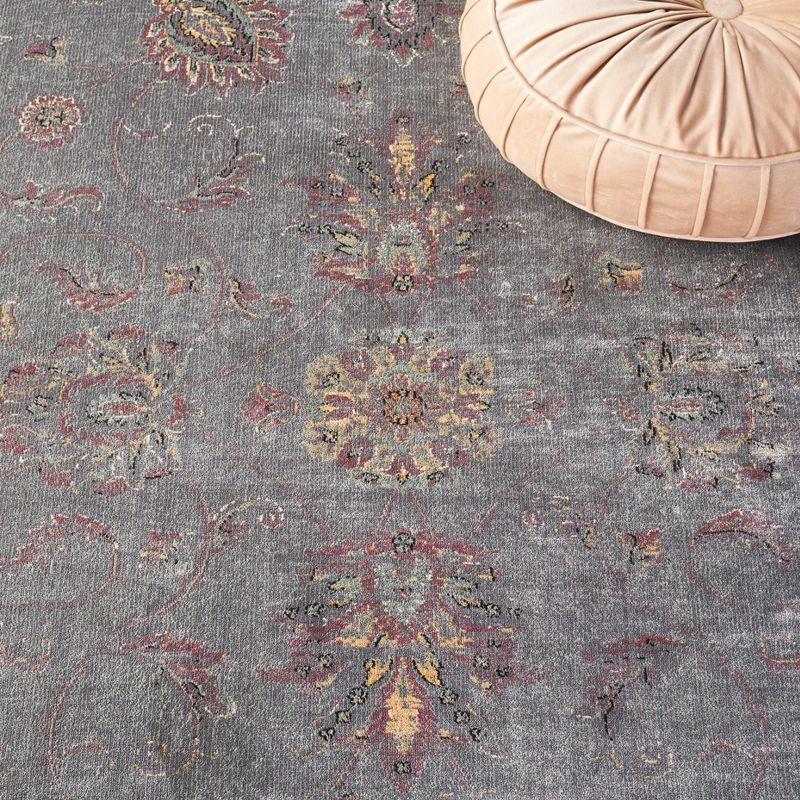 Vintage VTG117 Power Loomed Indoor Skid-Resistant Area Rug - Grey/Multi - 5'3"x7'6" - Safavieh