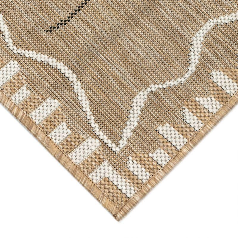 Liora Manne Carmel Dragonfly Indoor/Outdoor Rug Sand 6'6" x 9'4"