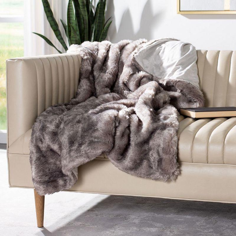 Gray Faux Fur Machine Washable Throw Blanket