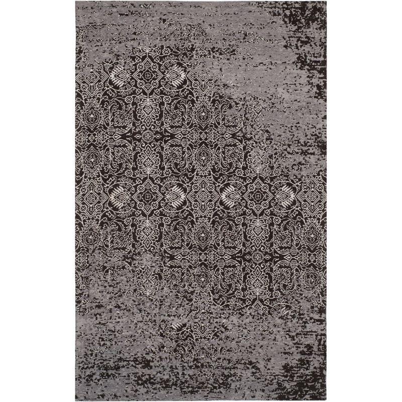 Classic Vintage CLV224 Loomed Indoor Area Rug - Silver/Brown - 4'x6' - Safavieh