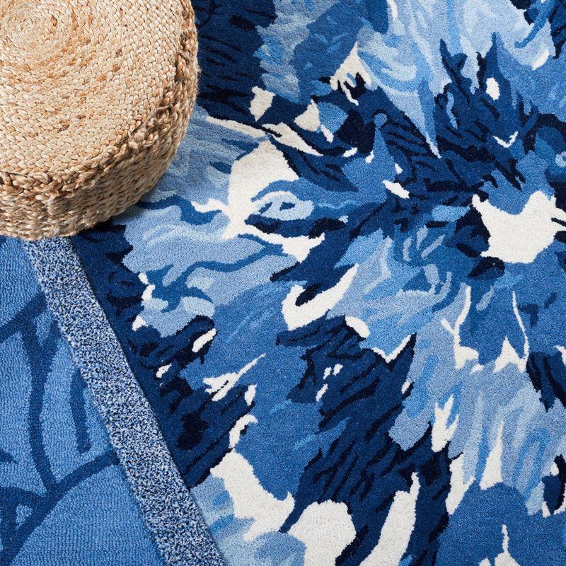 Fifth Avenue FTV127 Hand Tufted Area Rug - Blue/Ivory - 6'x9' - Safavieh.