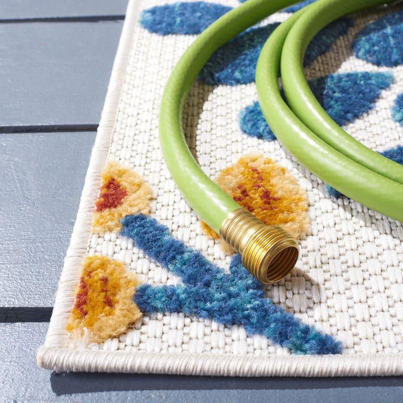 Cabana CBN832 Power Loomed Indoor/Outdoor Area Rug - Creme/Red - 5'3"x5'3" - Safavieh