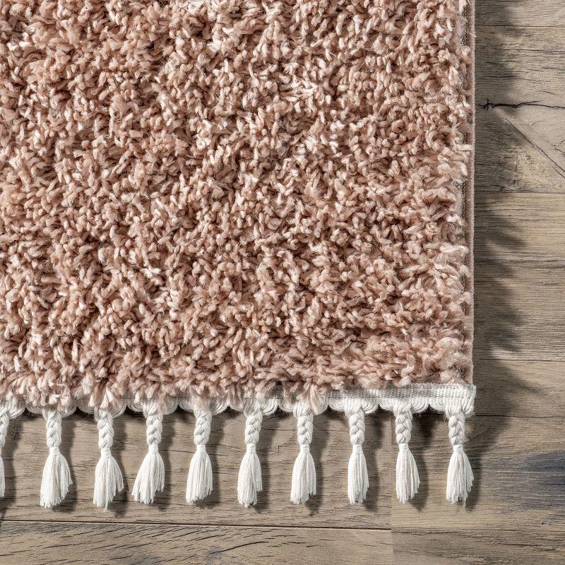 Nuloom Neva Solid 8x11 Shag Indoor Area Rug for Living Room Bedroom Dining Room Nursery, Blush/Ivory