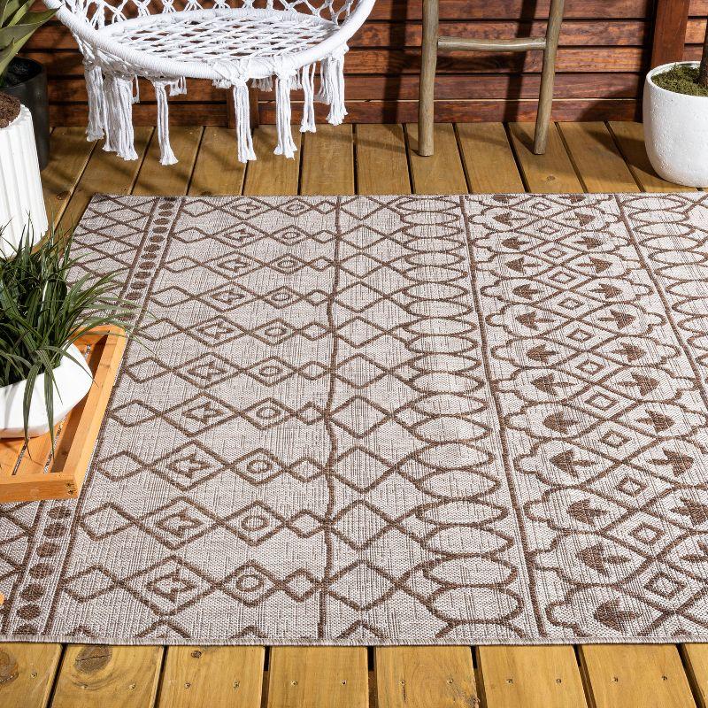 4'x6' Kafel  Bohemian Indoor/Outdoor Area Rug, Beige/Brown - JONATHAN Y