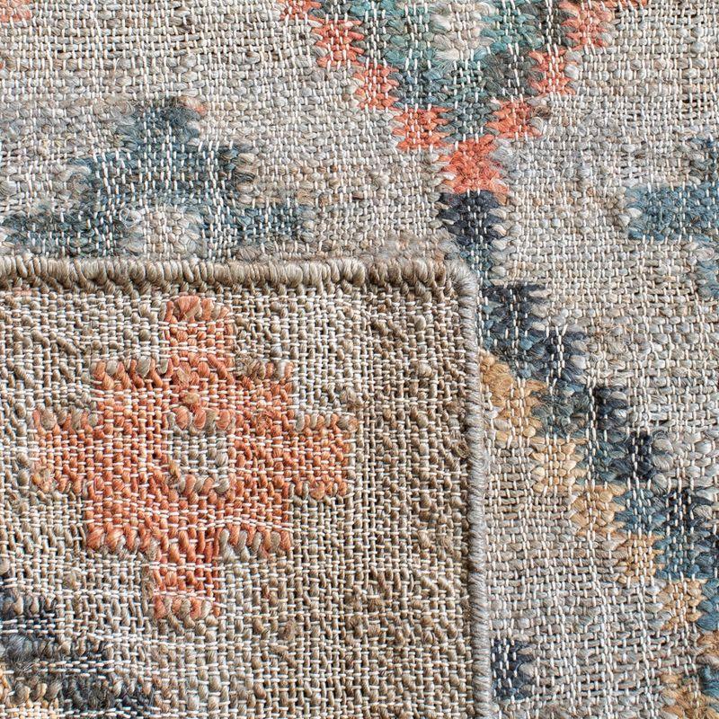 Kilim KLM753 Hand Loomed Area Rug - Beige/Gold - 4'x6' - Safavieh.