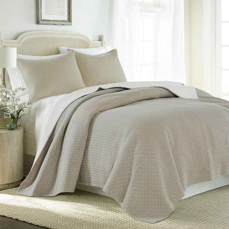 Cross Stitch Taupe Full/Queen Quilt Set