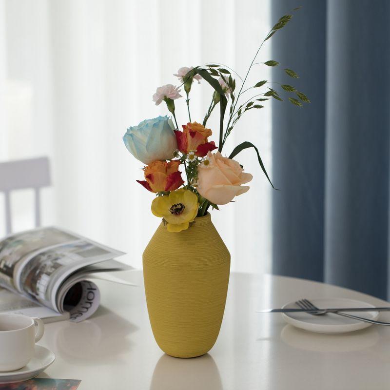 Uniquewise Decorative Ceramic Vase, Modern Style Centerpiece Table Vase