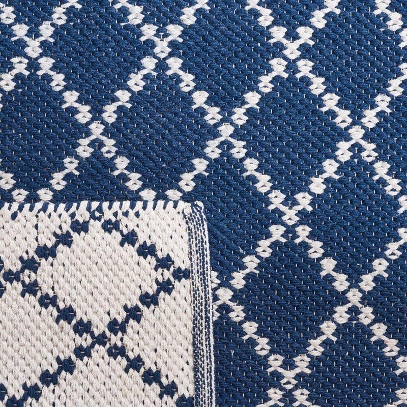 Montauk MTK706 Hand Woven, Flat Weave Indoor Accent Rug - Navy/Ivory - 3'x5' - Safavieh