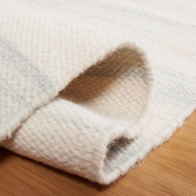 Dhurries DHU575 Hand Woven Area Rug - Light Blue/Ivory - 4'x6' - Safavieh.