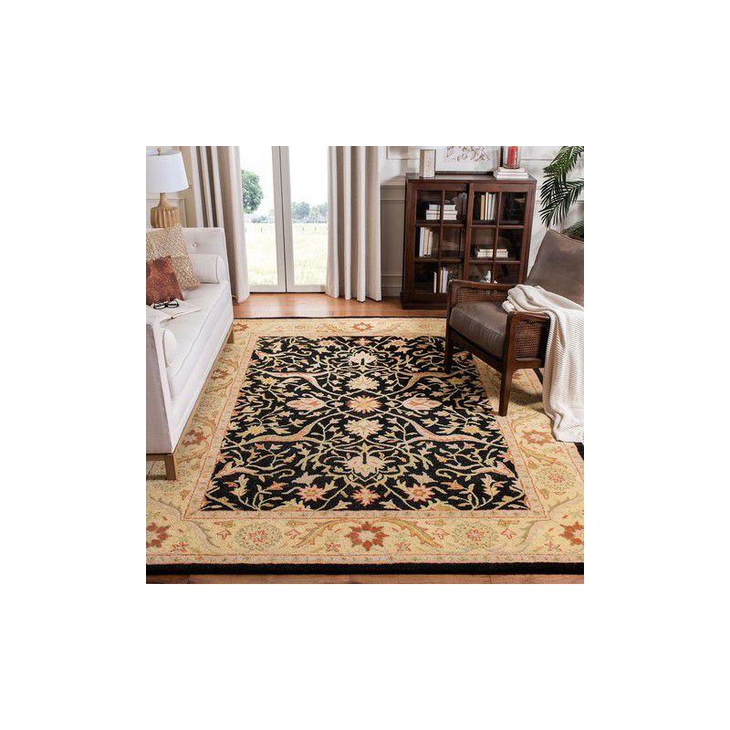 Heirloom Black Wool 4' x 6' Hand-Tufted Area Rug