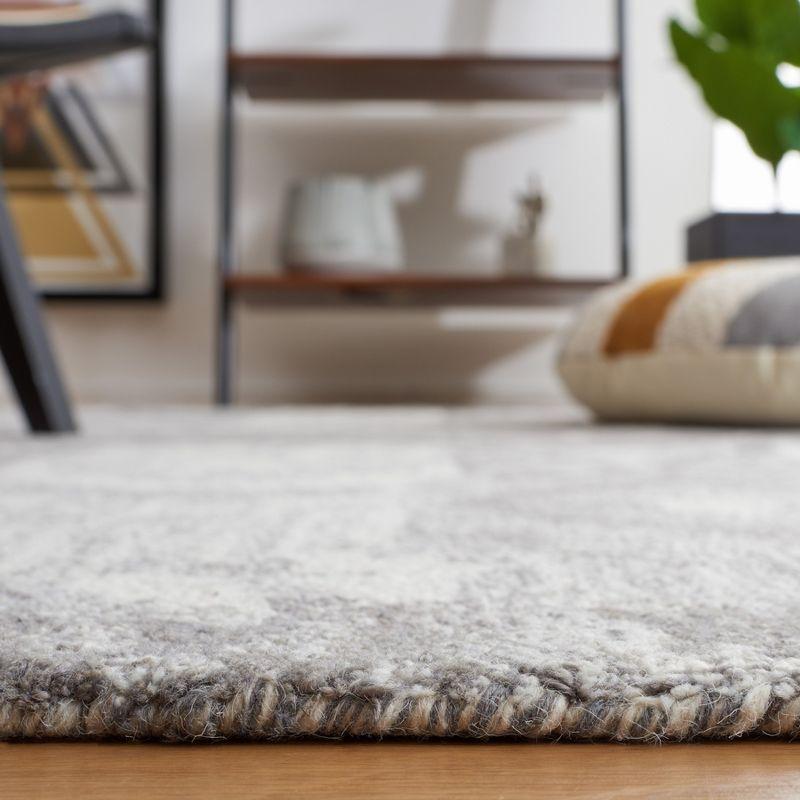Ikat IKT653 Hand Tufted Runner Rug - Grey/Ivory - 2'3"x8' - Safavieh.
