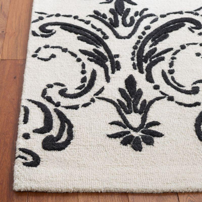 Jardin JAR732 Hand Tufted Area Rug - Ivory/Black - 4'x6' - Safavieh