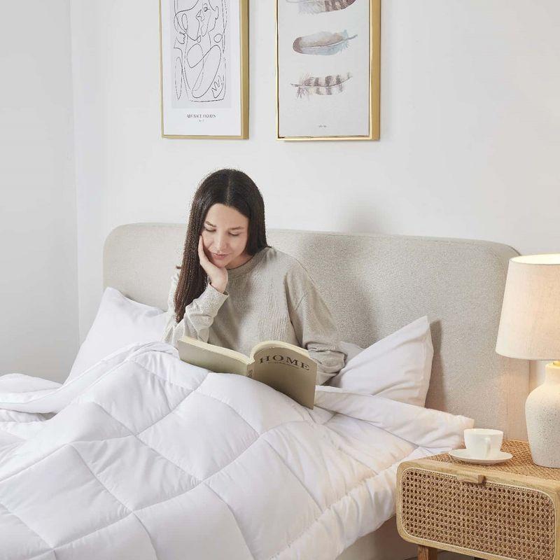 Nestl All Season Solid Lightweight Down Alternative Comforter