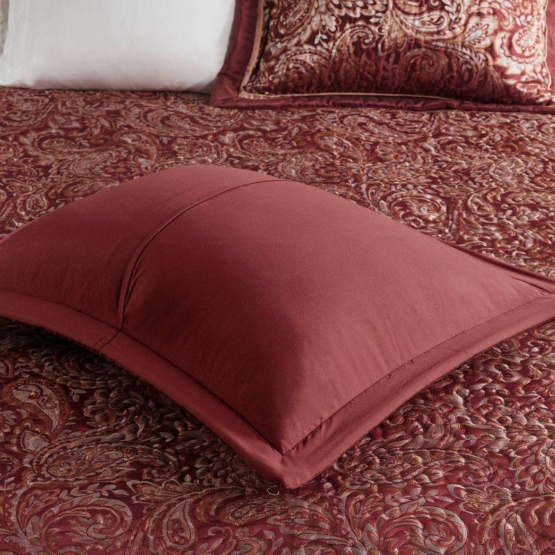 Aubrey 5 Piece Jacquard Bedspread Set with Throw Pillows