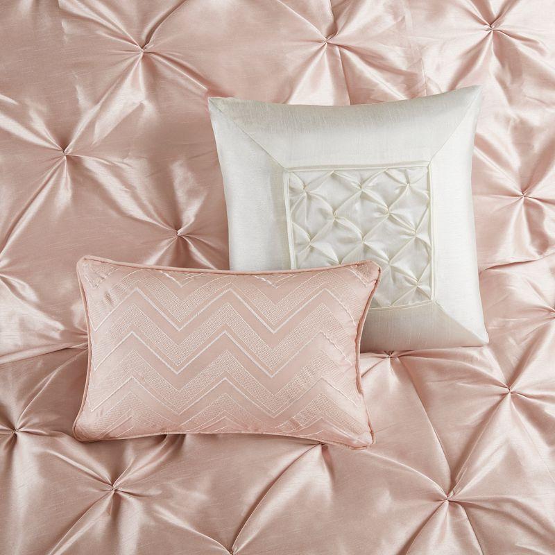 Laurel 7 Piece Tufted Comforter Set