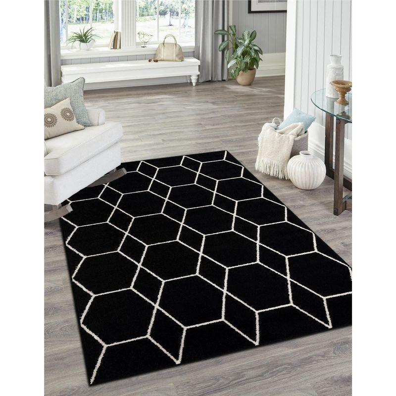 Black and Ivory Trellis Pattern Easy-Care Synthetic Area Rug