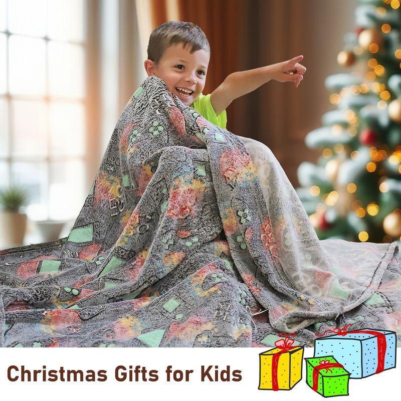 Catalonia Catalonia Glow in The Dark Throw Blanket for Kids