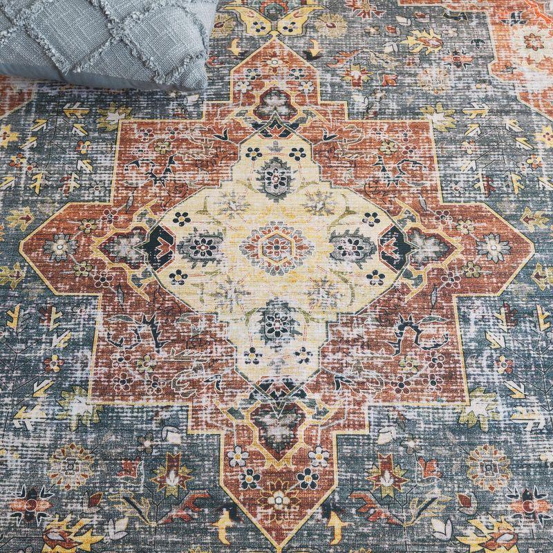 Arizona ARZ126 Power Loomed Machine Washable Area Rug  - Safavieh