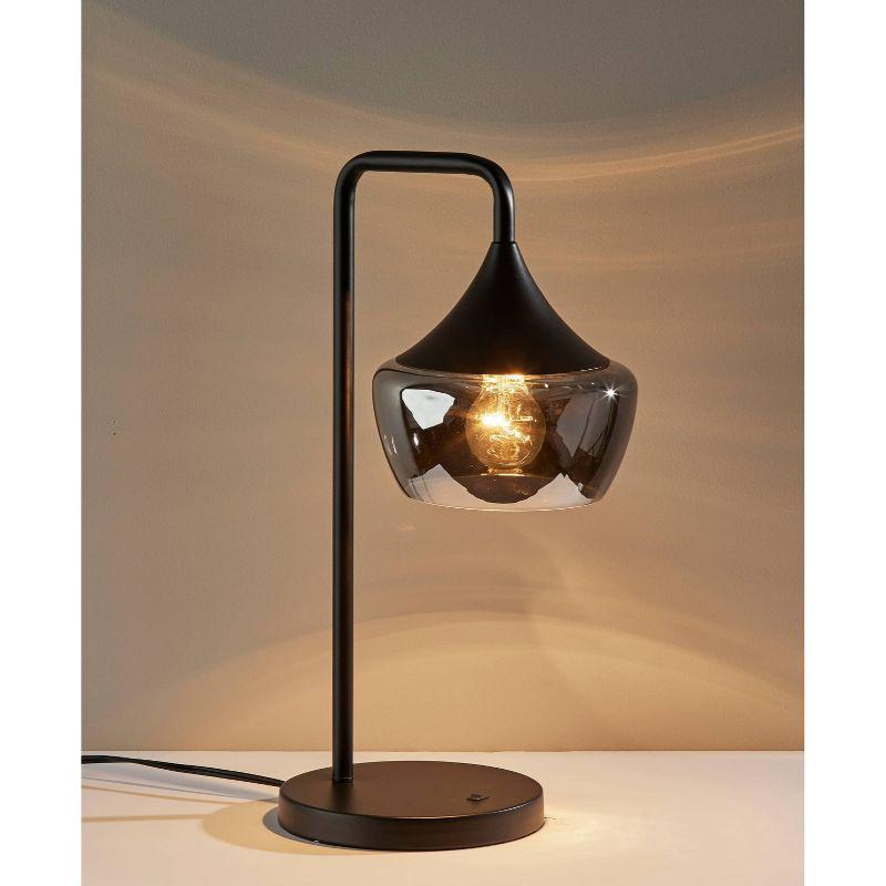 Eliza Table Lamp (20.5")