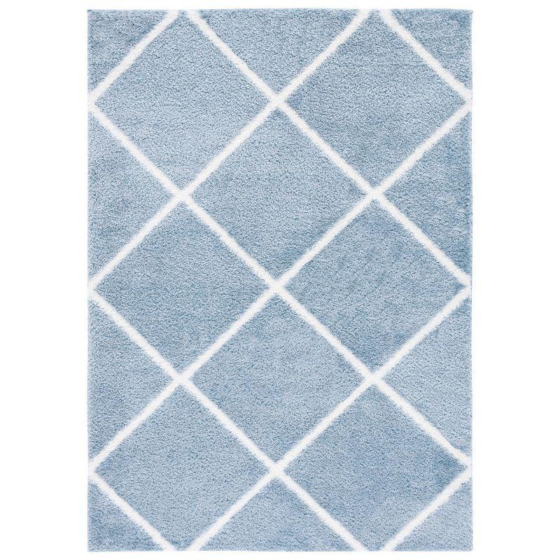 Tahoe Shag THO676 Power Loomed Indoor Accent Rug - Blue/White - 4'x6' - Safavieh