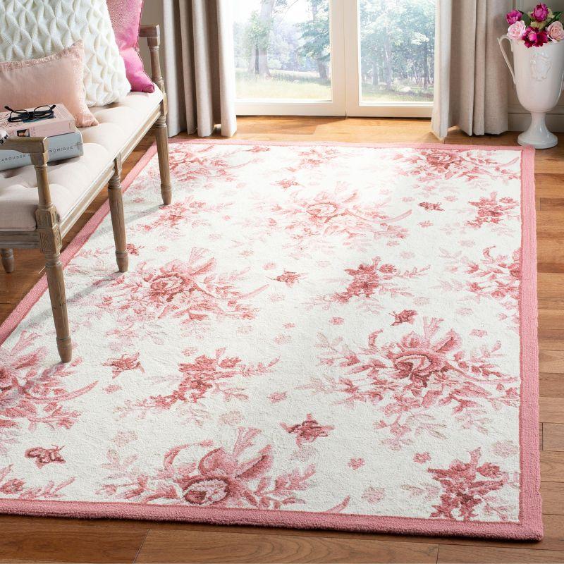 Ivory and Rose Floral Wool 6' x 9' Hand-Hooked Rug