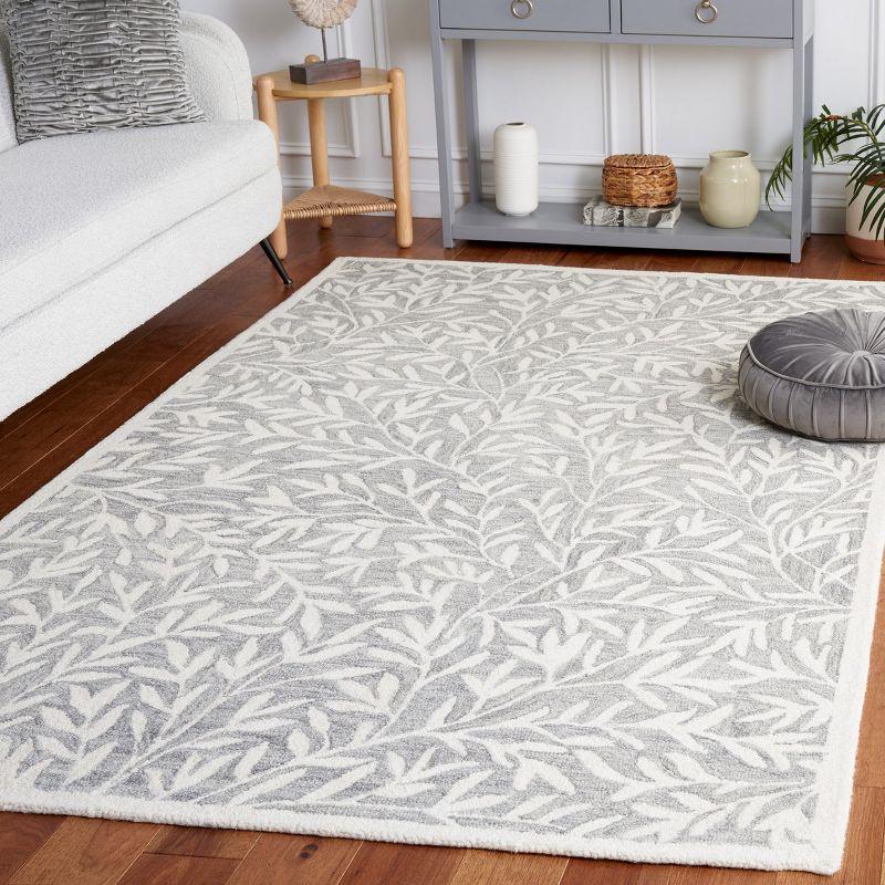 Jardin JAR753 Hand Tufted Area Rug  - Safavieh